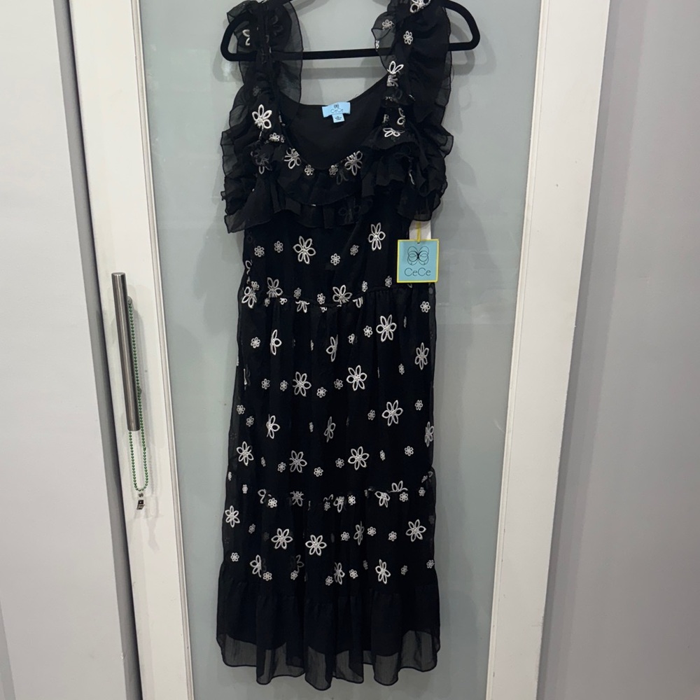 CeCe NWT Women’s Black White Square Neck Ruffled Eyelet Flower Maxi Dress XL